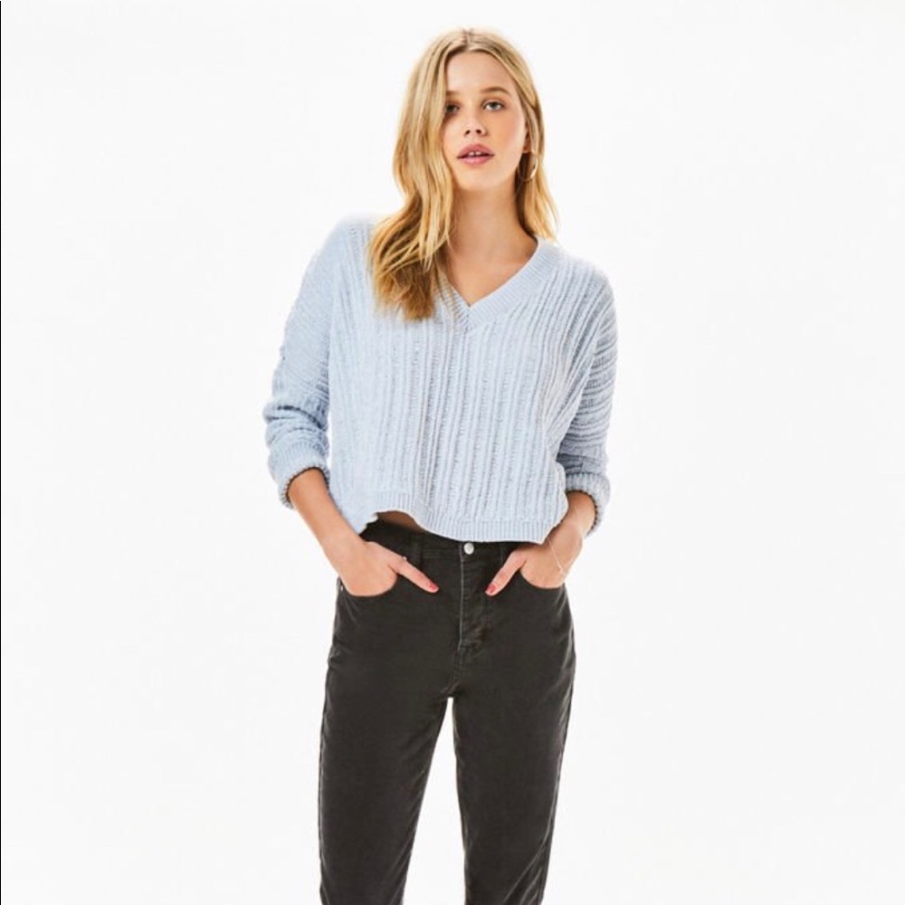 PacSun V-neck pull-over sweater.